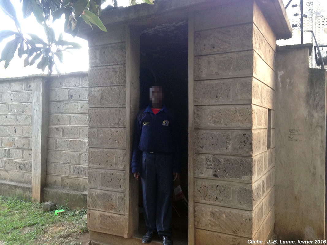 Photographie gardien gated community compound nairobi Kenya Afrique