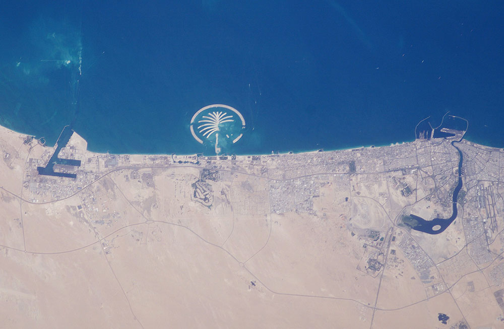 DubaiNasa-ISS006.jpg