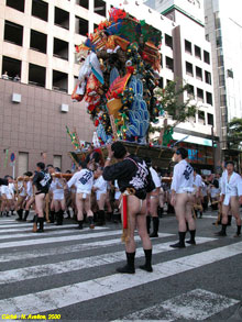 AvelineMikoshi-min.jpg
