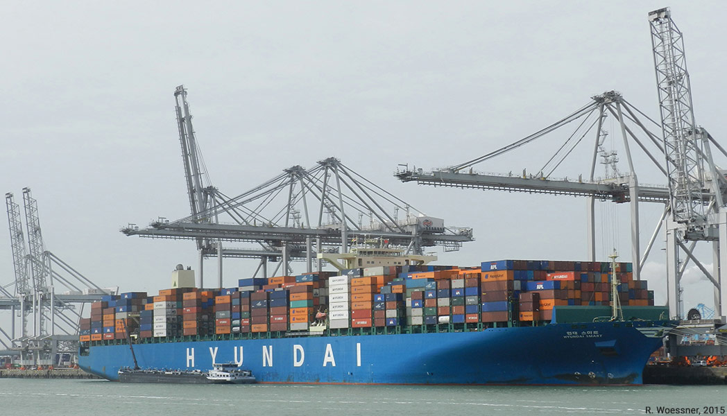 Raymond Woessner — Porte-conteneurs Maersk port de Rotterdam