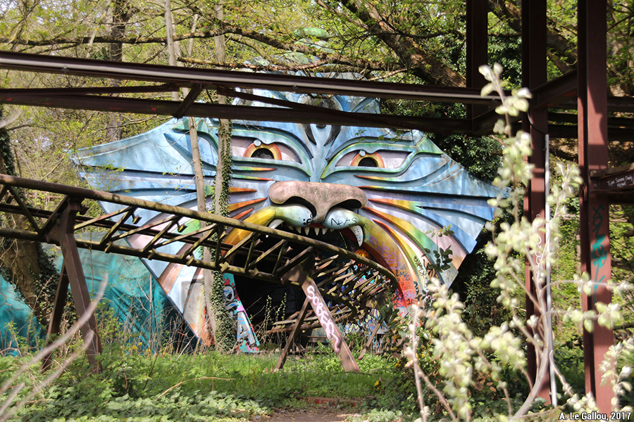 Aude Le Gallou — berlin parc d'attraction abandonné en ruine