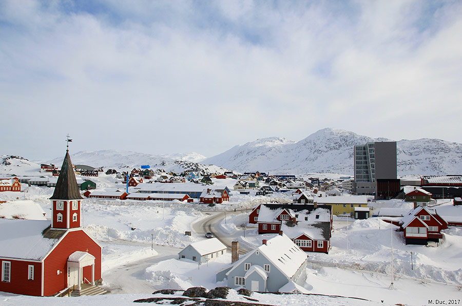 Marine Duc — photographie Nuuk au Groenland, les sièges des institutions