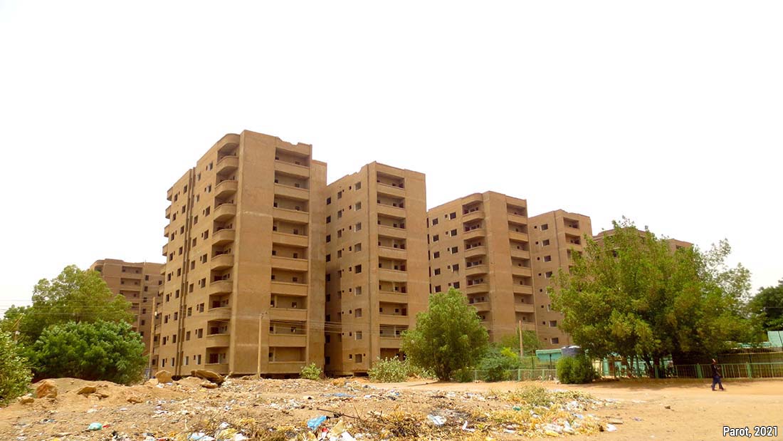 Immeubles inachevés à Khartoum