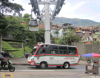 Minibus de la coopérative Autocol, comunas 1 et 2, Medellín (colombie)