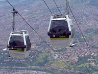 Metrocable : nom donné aux lignes de téléphérique de la ville de Medellín (Colombie)