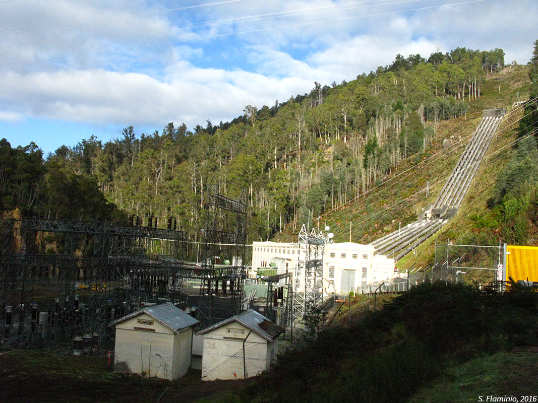 Les conduites forcées de la centrale hydro-électrique de Tarraleah