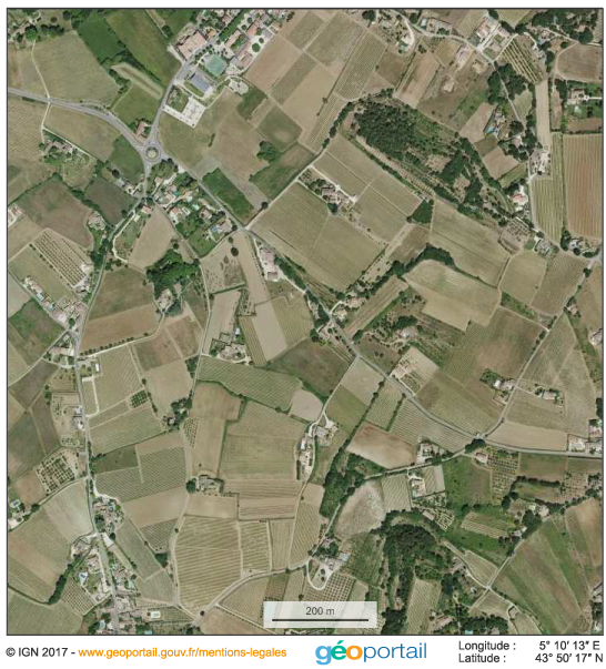 photographie aérienne verticale IGN — Mitage dans le Luberon