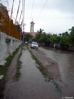 Inondations liées à la saturation des canaux de drainage à Dili en 2012 (Timor Oriental)