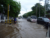 Inondations liées à la saturation des canaux de drainage à Dili en 2014 (Timor Oriental)