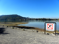Lac d’Annecy au plus bas suite à la canicule de l’été 2018