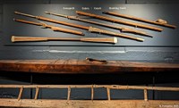 Armes de chasse et kayak traditionnels exposés au musées nationale du Groenland
