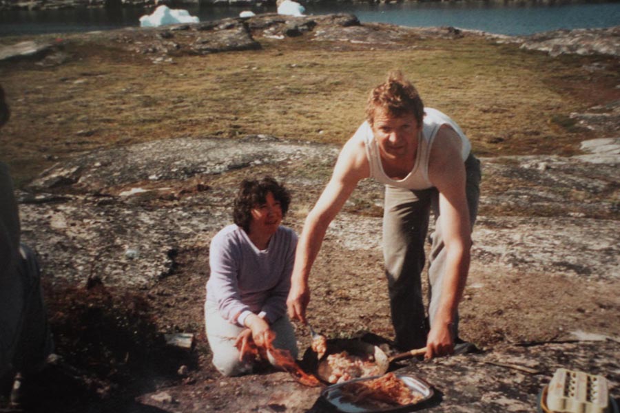 groenland 20e siècle mémoire photographie ancienne repas en extérieur