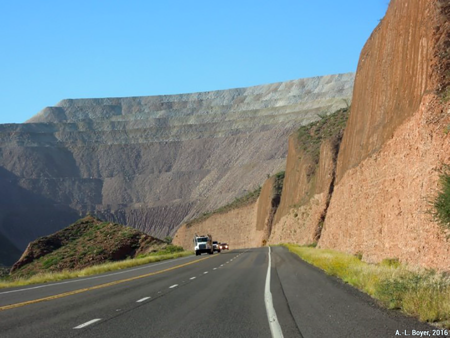 La mine de cuivre à ciel ouvert de Morenci, Arizona, États-Unis (1/2)