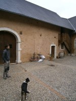 Œnotourisme, vente directe et réhabilitation d'un domaine viticole : domaine de Castéra (Jurançon, France)