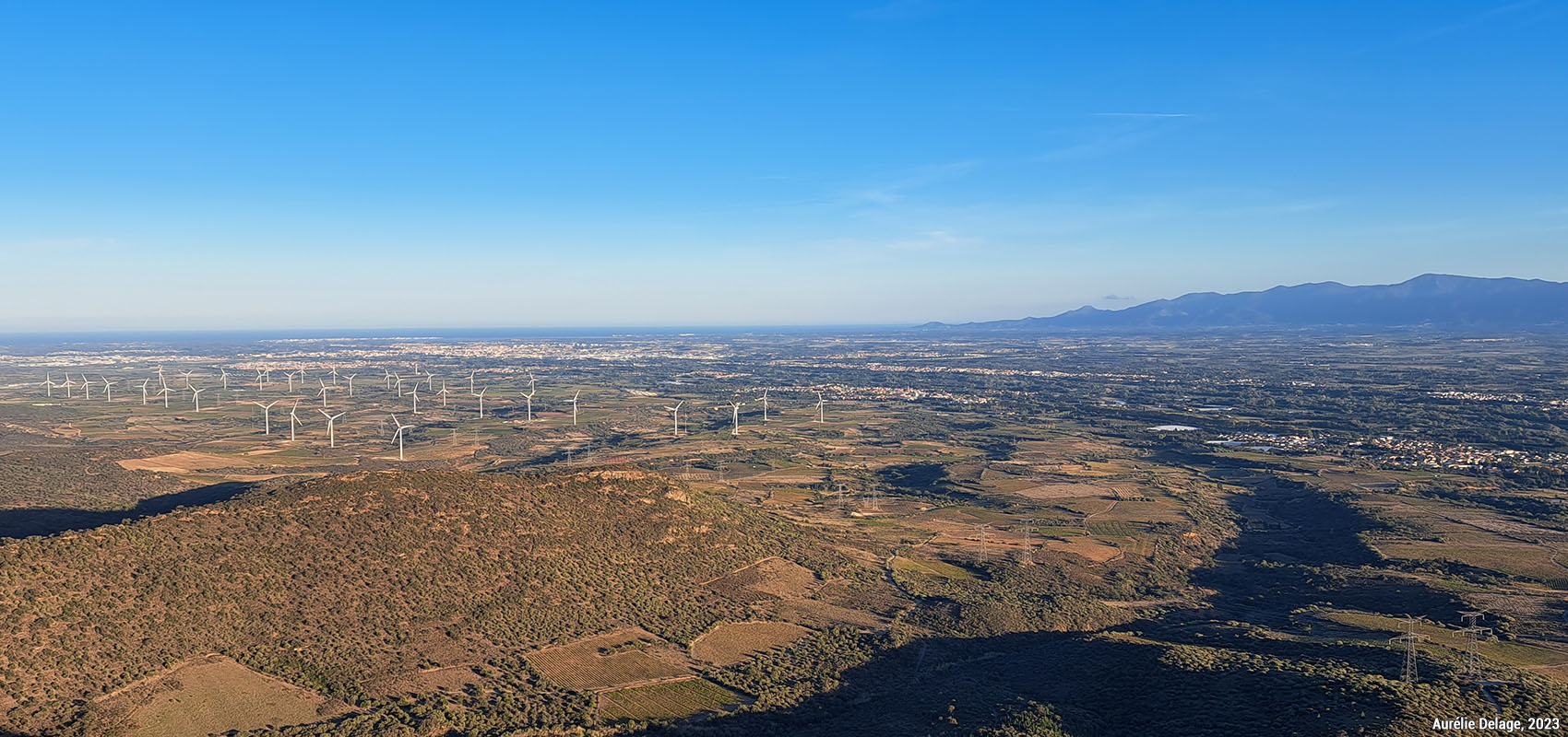 Plaine du Roussillon vue depuis le belvédère de Força Real en direction du sud-est