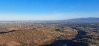 Plaine du Roussillon vue depuis le belvédère de Força Real en direction du sud-est (Occitanie)