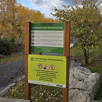 Panneau d'information risque inondation dans les Alpes-Maritimes (PACA)