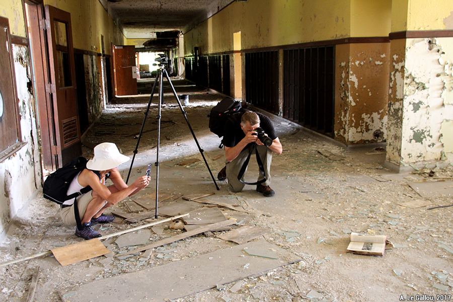 Aude Le Gallou — photographes photographiant des ruines, des bâtiments abandonnés